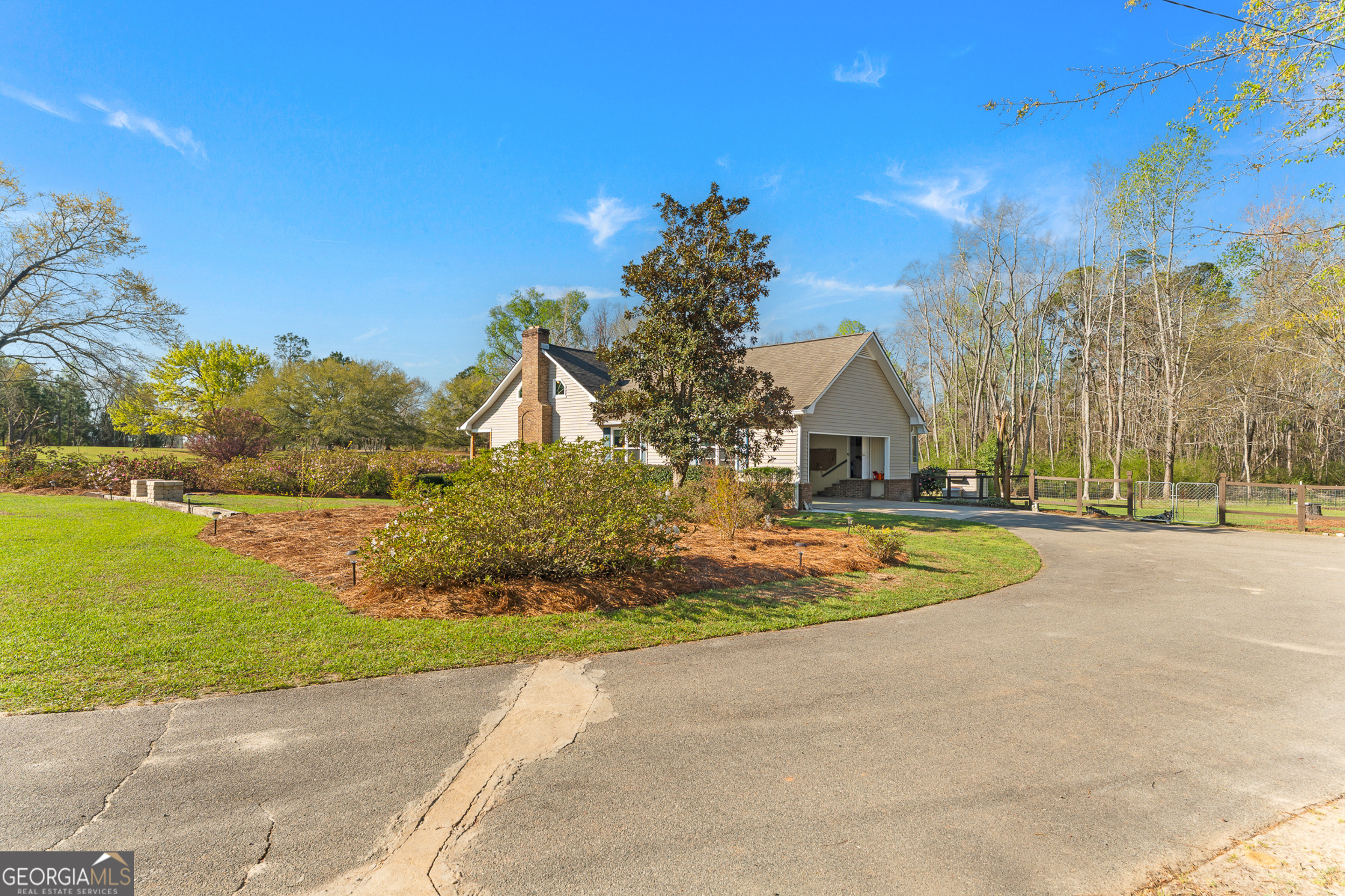 1569 Pond View Road Metter GA 30439