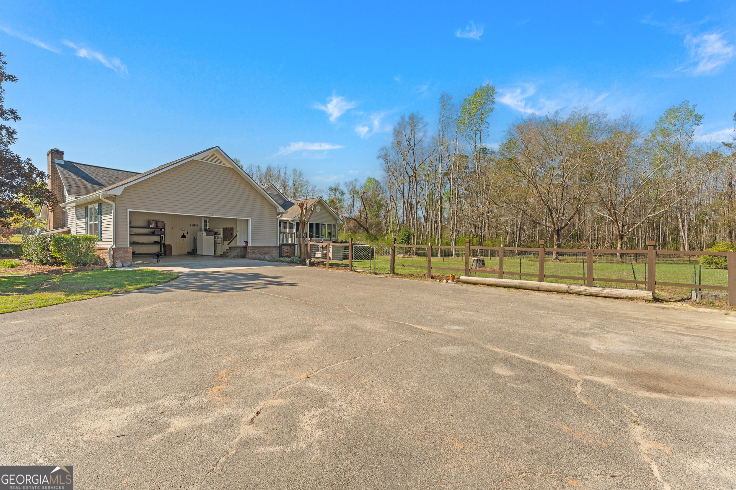 1569 Pond View Road Metter GA 30439