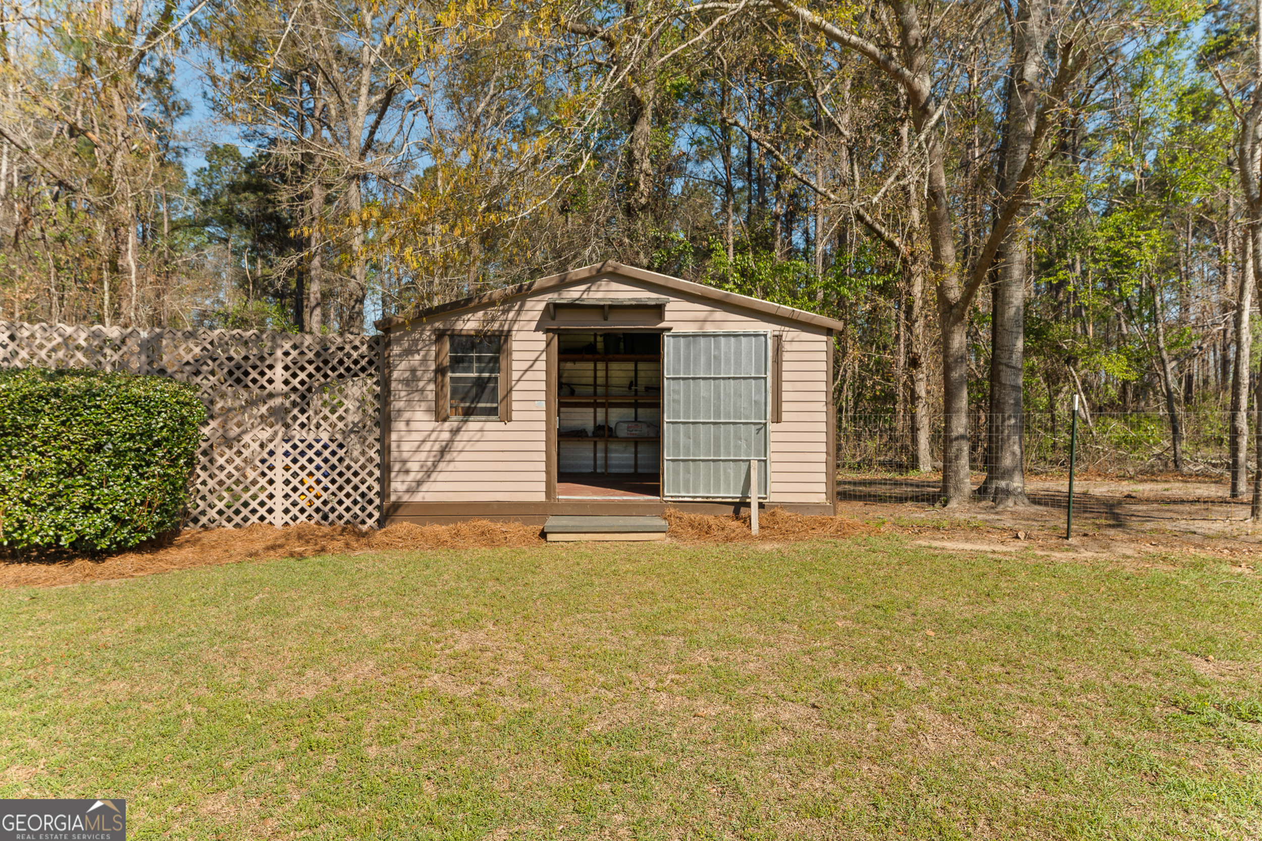 1569 Pond View Road Metter GA 30439
