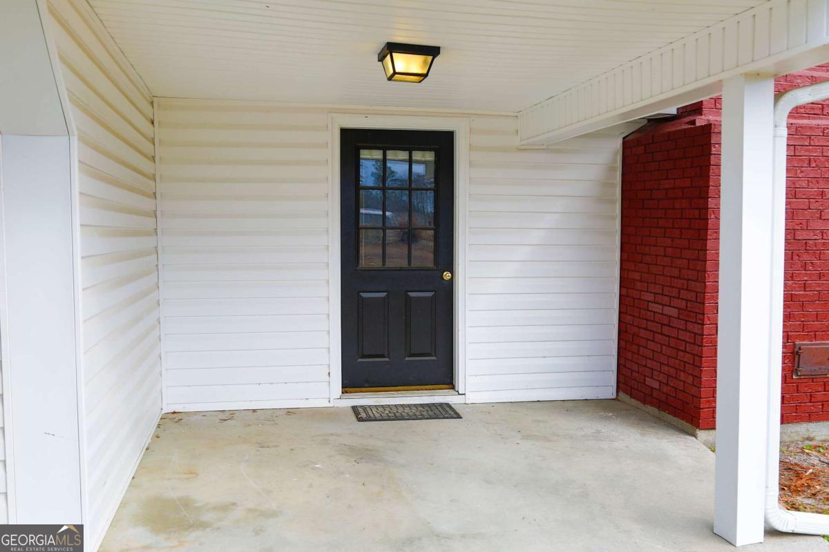 708 Miles Road Baxley GA 31513