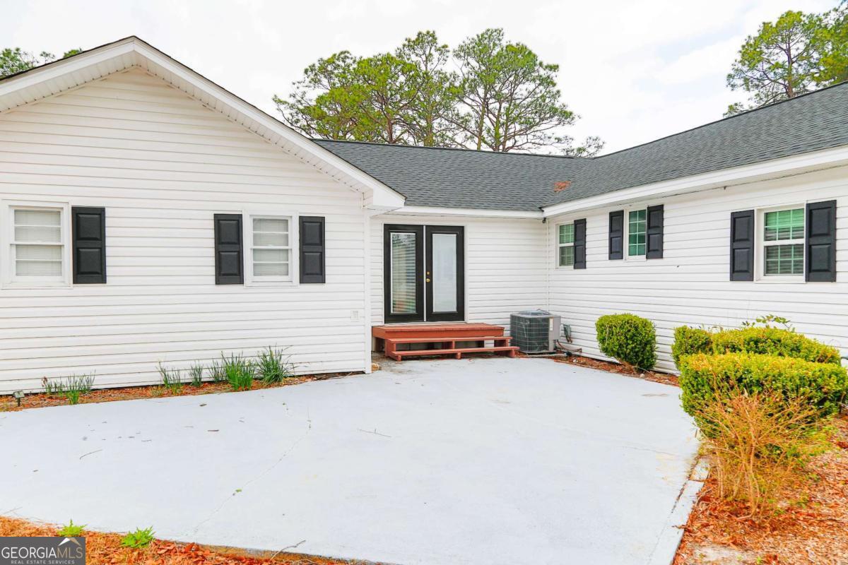 708 Miles Road Baxley GA 31513