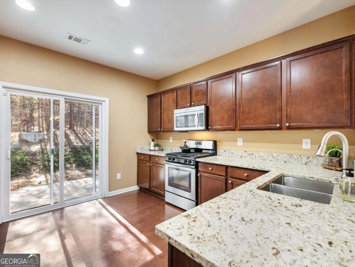 6377 Barker Station Walk Sugar Hill GA 30518