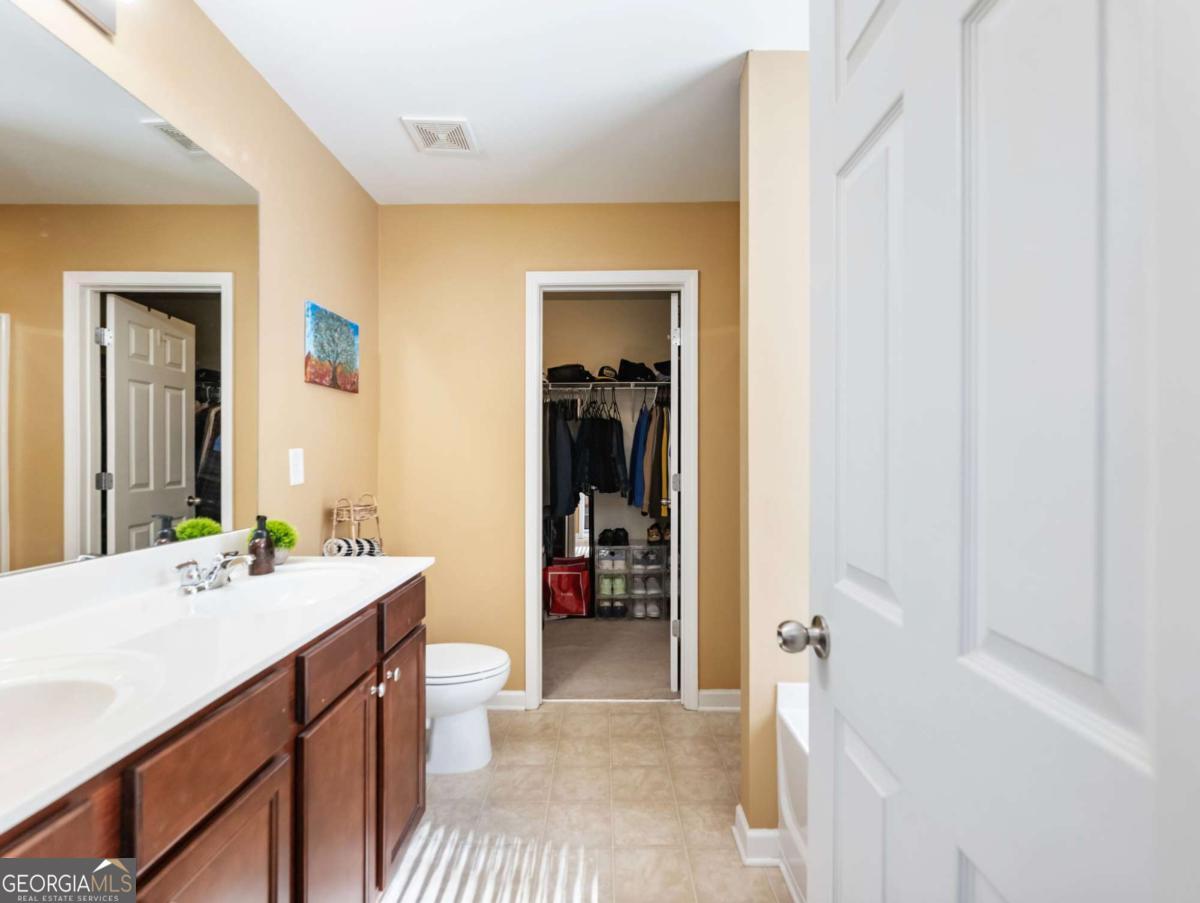 6377 Barker Station Walk Sugar Hill GA 30518