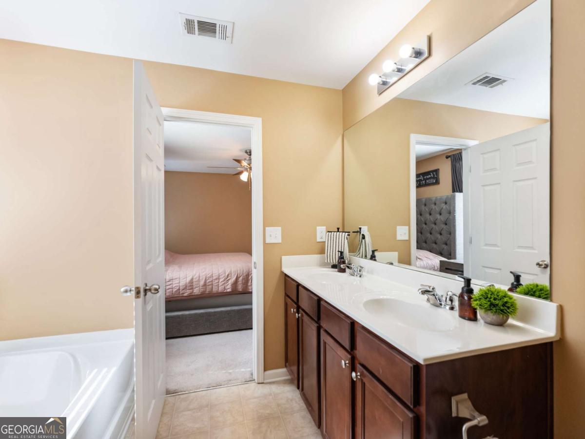 6377 Barker Station Walk Sugar Hill GA 30518