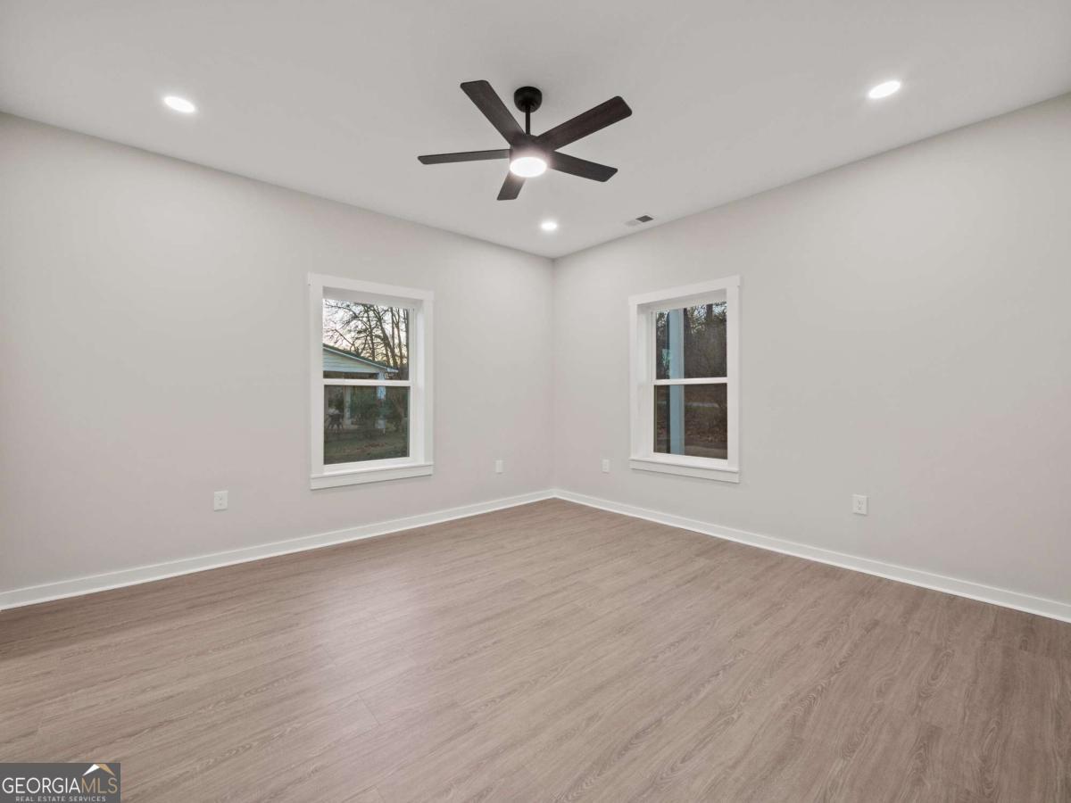 130 E Railroad Avenue Alto GA 30510
