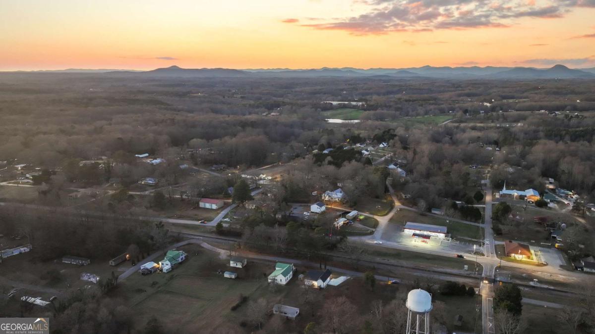 130 E Railroad Avenue Alto GA 30510