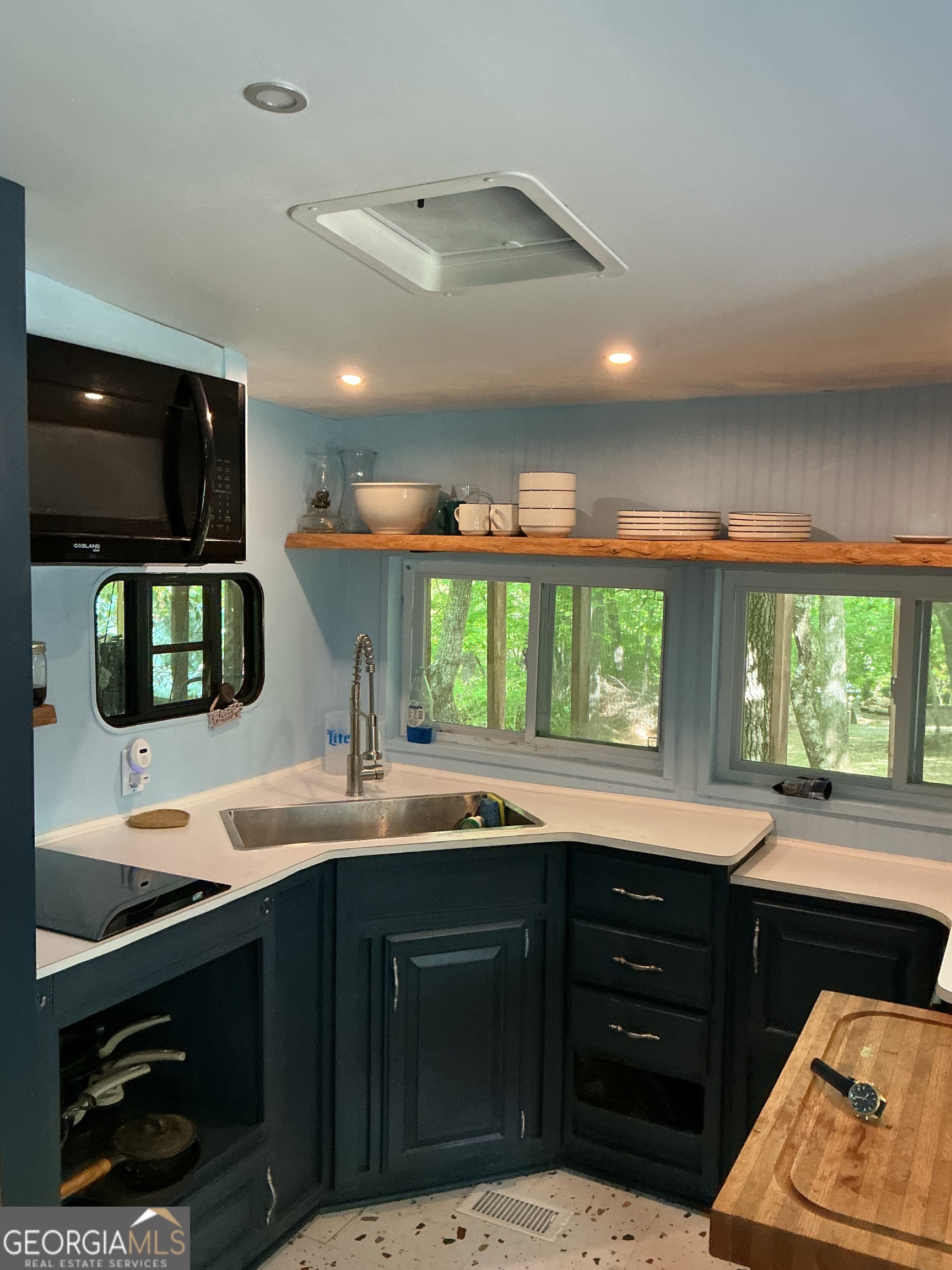 1157 Mountain Shadows Drive Cleveland GA 30528
