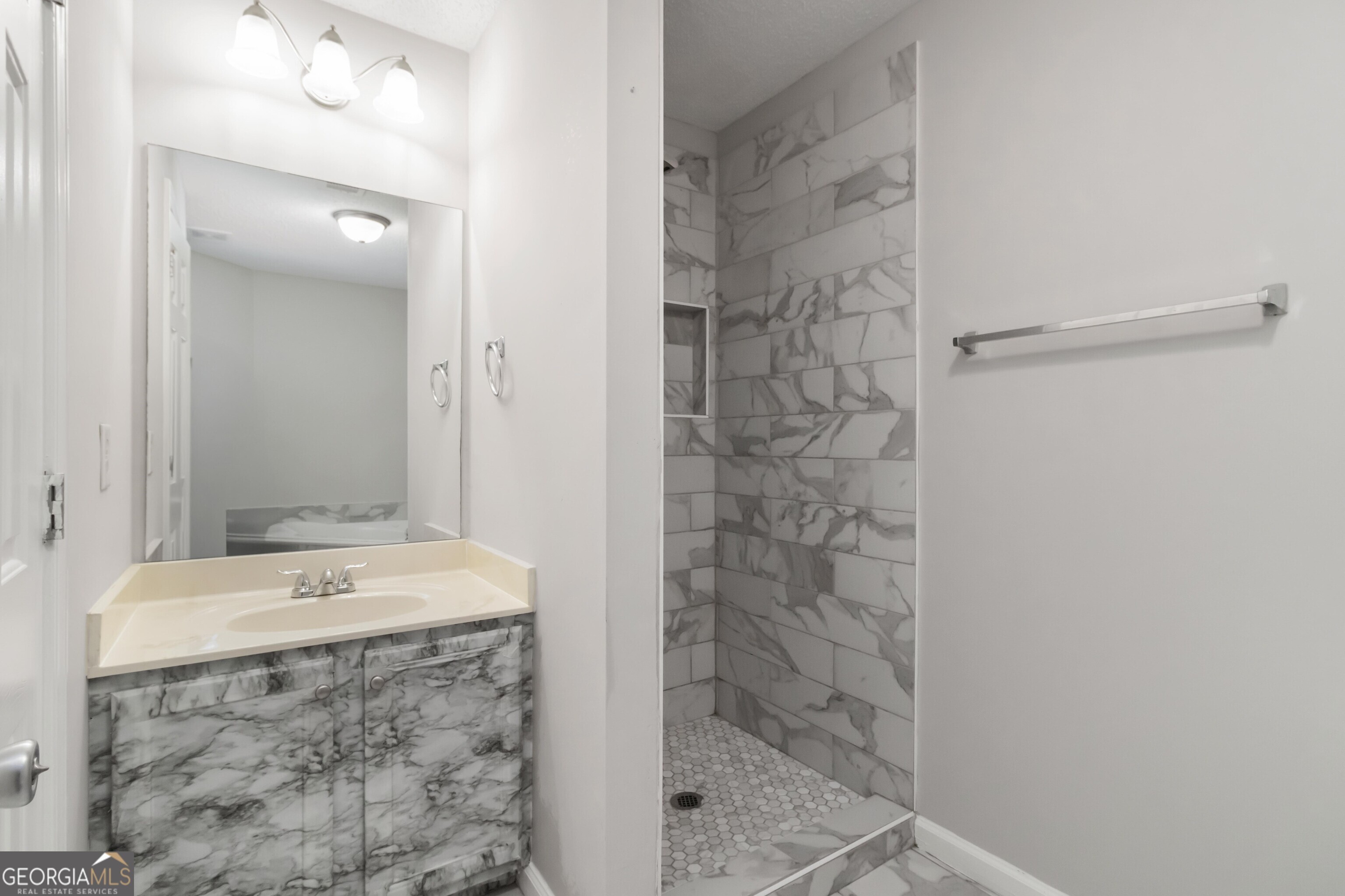 2728 Haligan Point Riverdale GA 30296