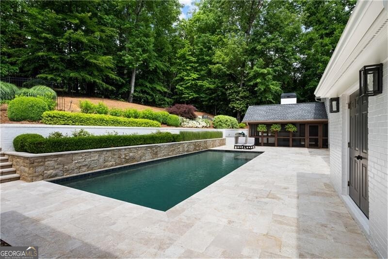 1100 Kingston Drive Atlanta GA 30342