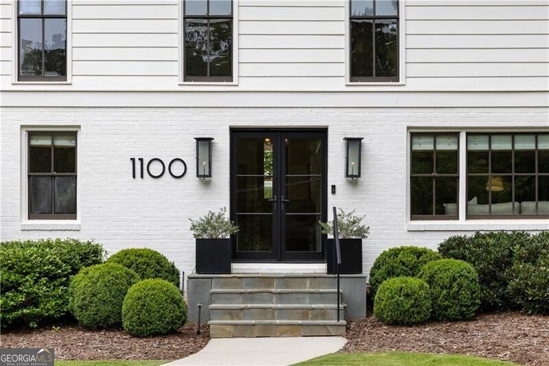 1100 Kingston Drive Atlanta GA 30342