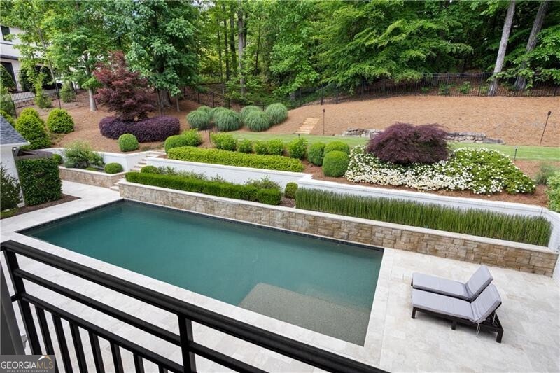 1100 Kingston Drive Atlanta GA 30342