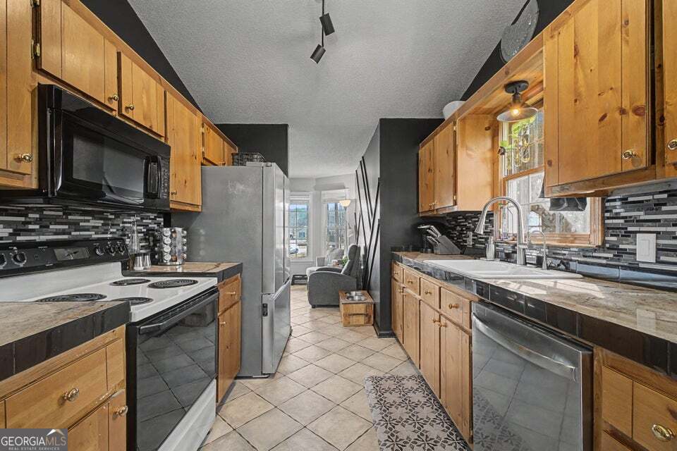 16 Ranger Road SE Cartersville GA 30121
