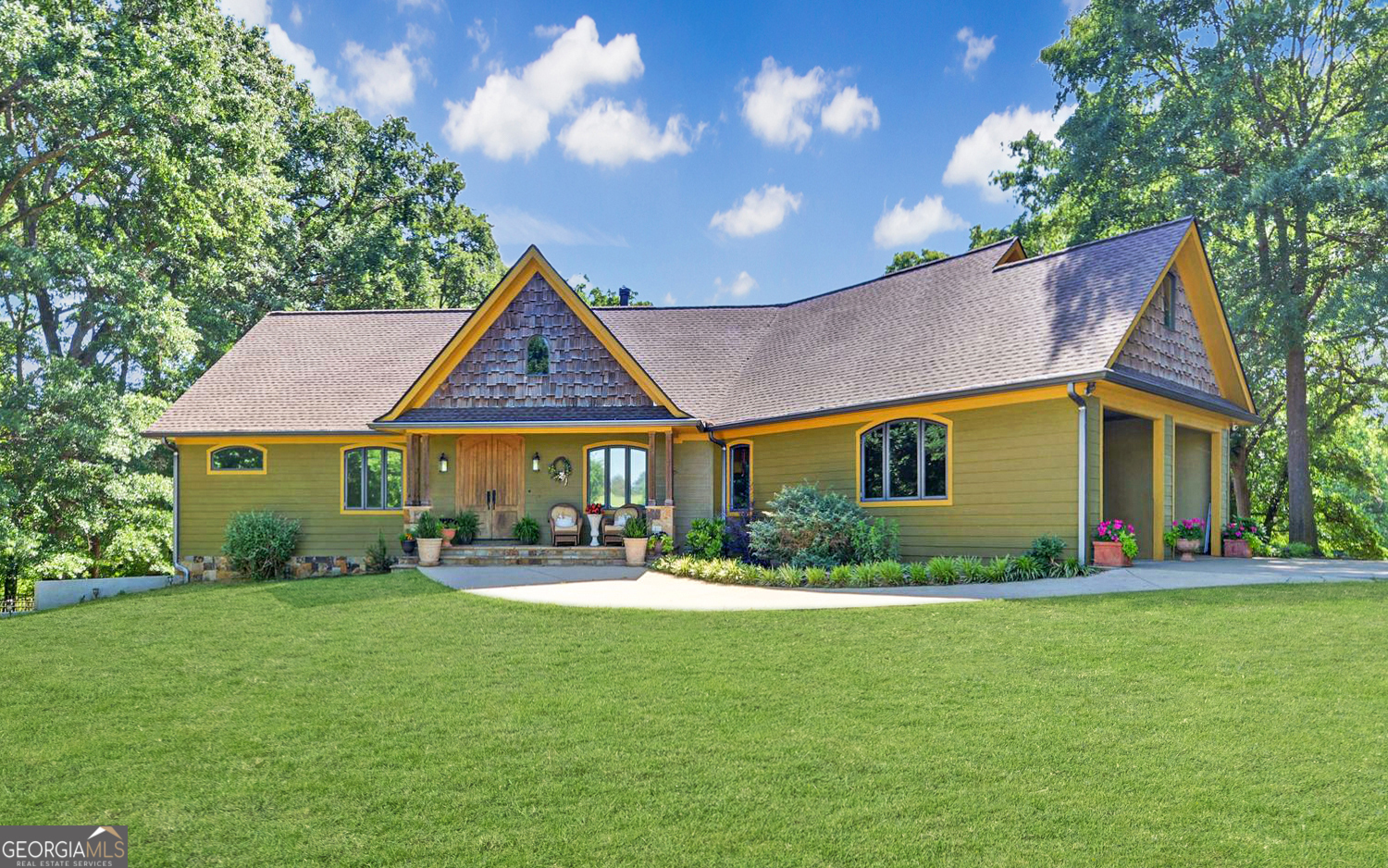 1320 Burroughs Road Lavonia GA 30553