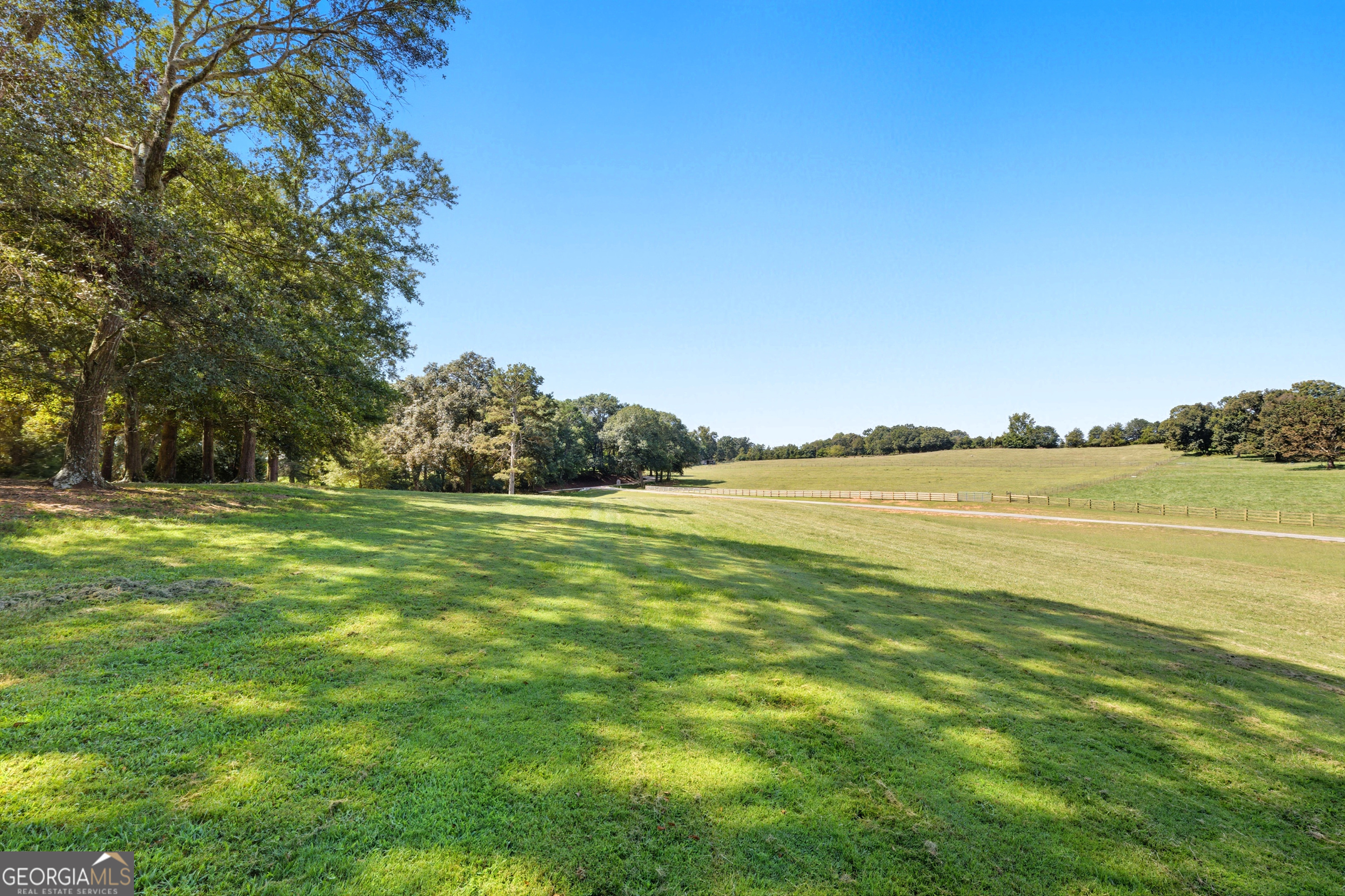 1320 Burroughs Road Lavonia GA 30553