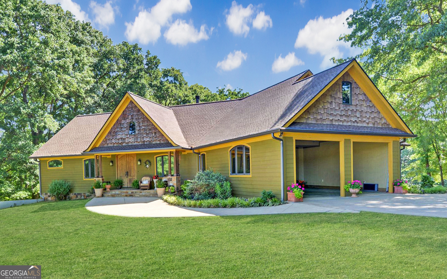 1320 Burroughs Road Lavonia GA 30553
