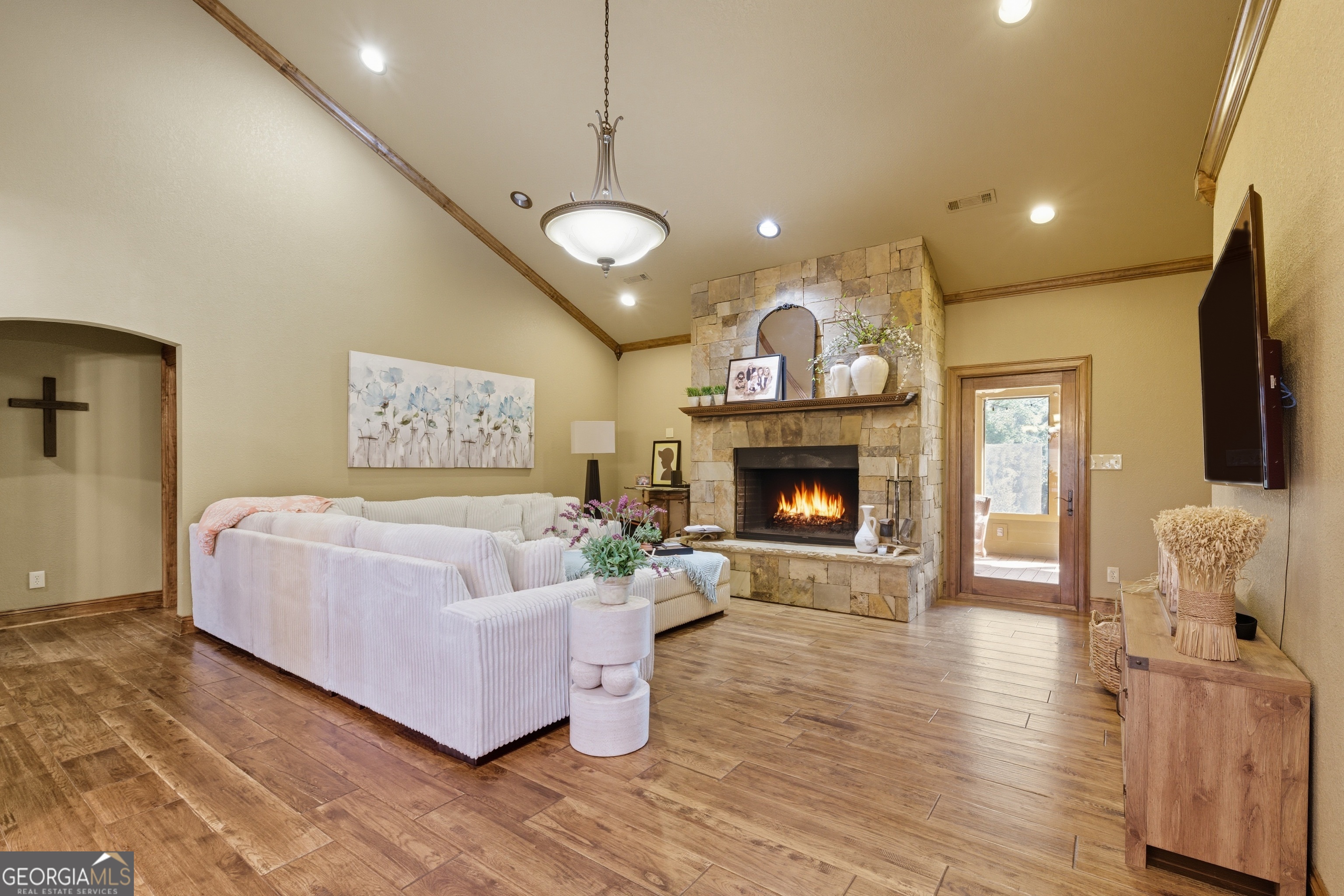 1320 Burroughs Road Lavonia GA 30553