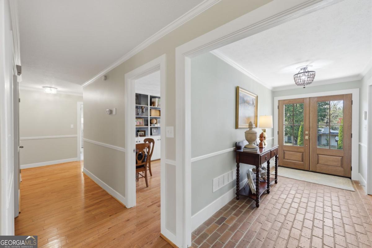 1104 Lanier Avenue Gainesville GA 30501