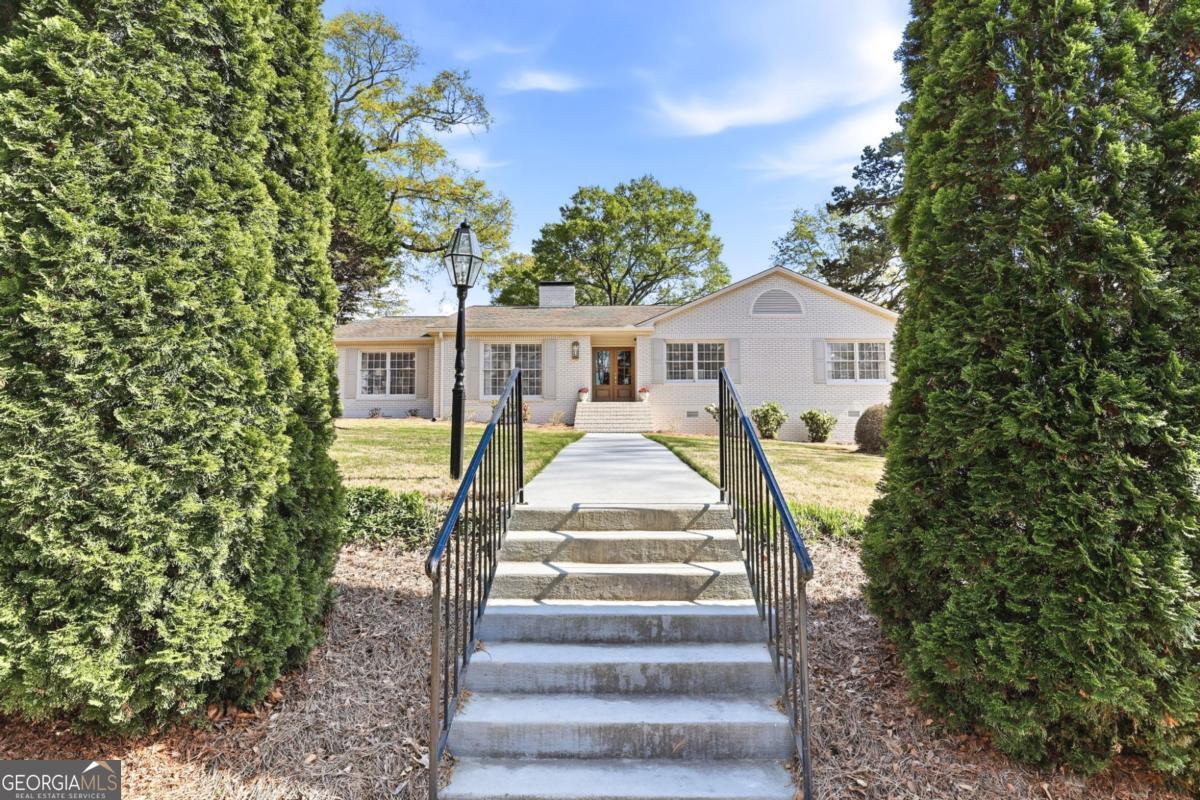 1104 Lanier Avenue Gainesville GA 30501