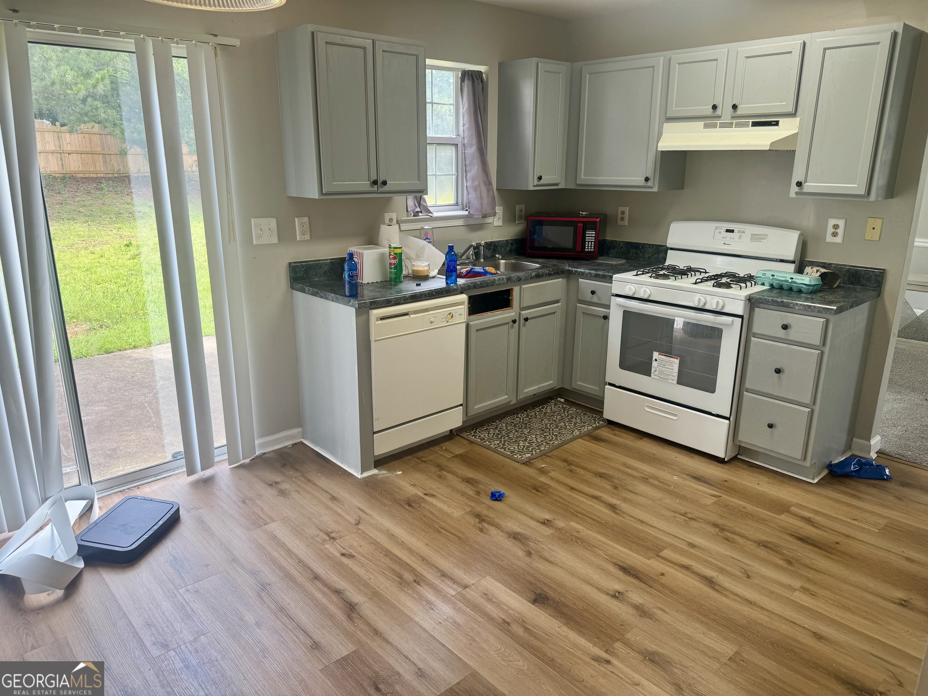 2485 Hampshire Cove Conyers GA 30013