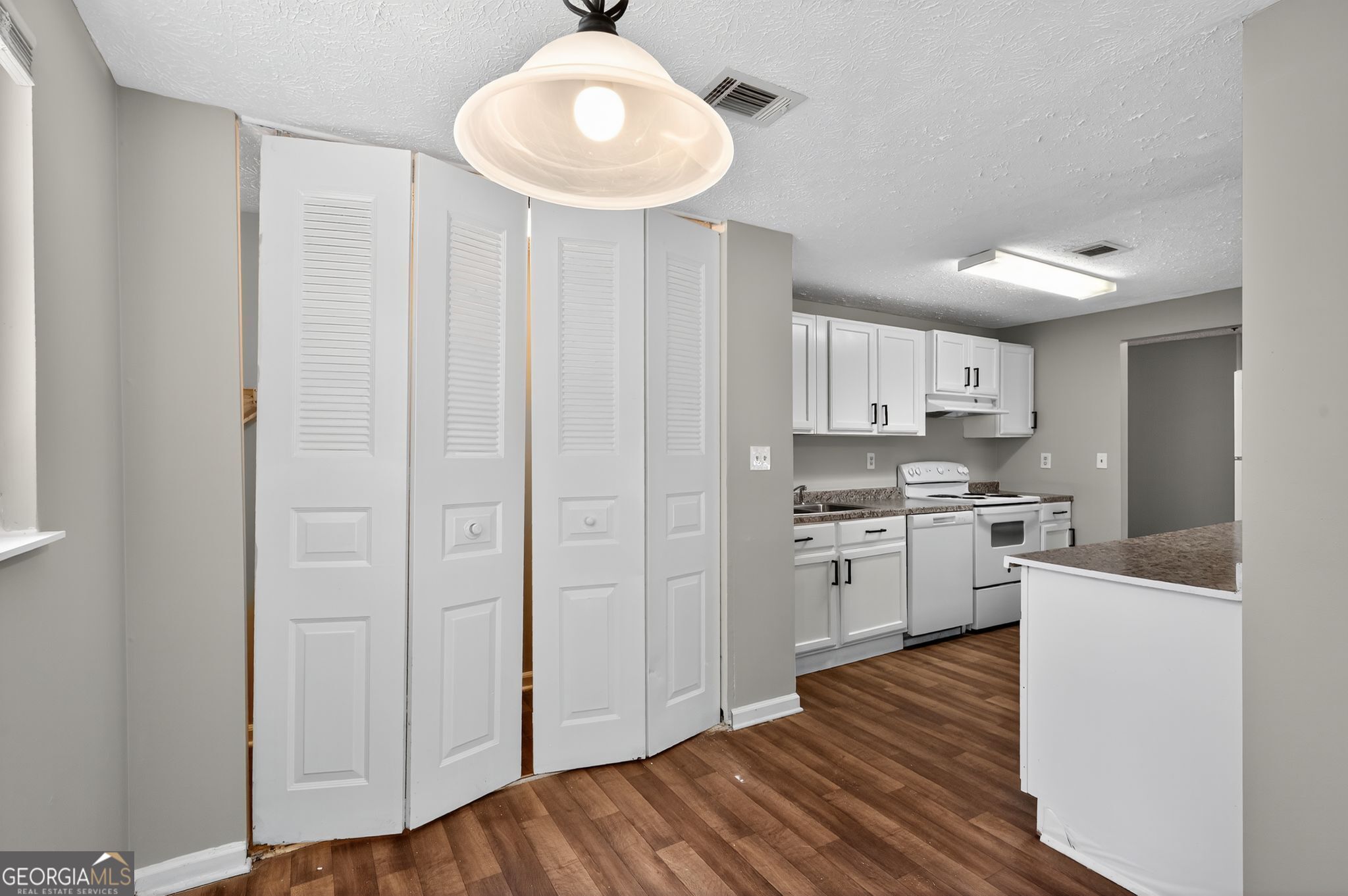 4250 Village Square Lane Stone Mountain GA 30083