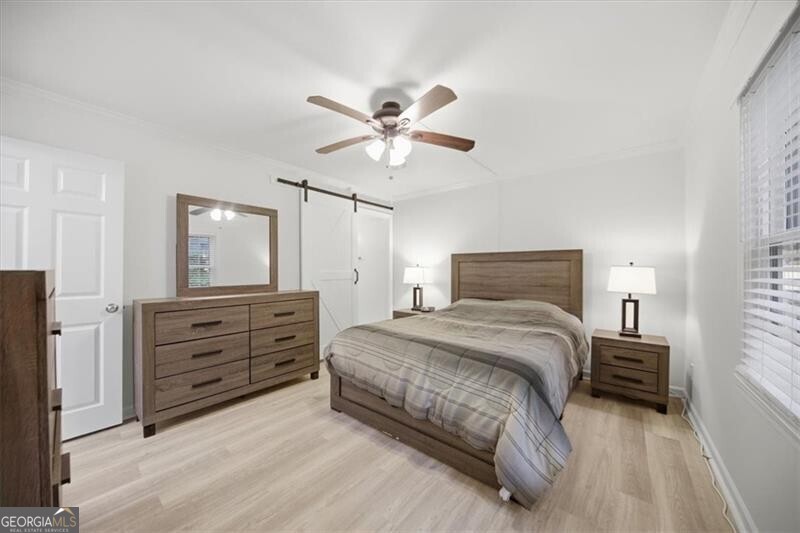 32 Arpege Way NW Atlanta GA 30327