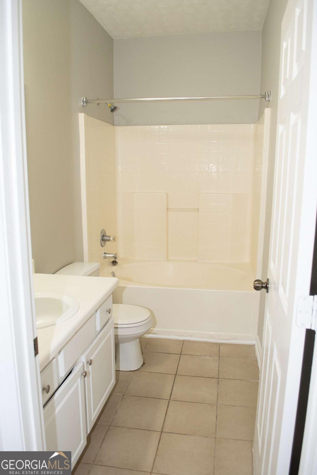 1695 Camden Forrest Way Riverdale GA 30296