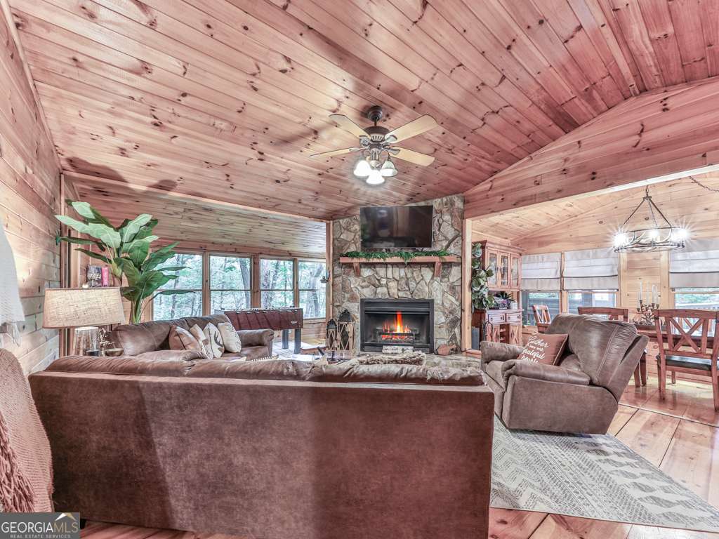 189 Smith Hill Road Blue Ridge GA 30513