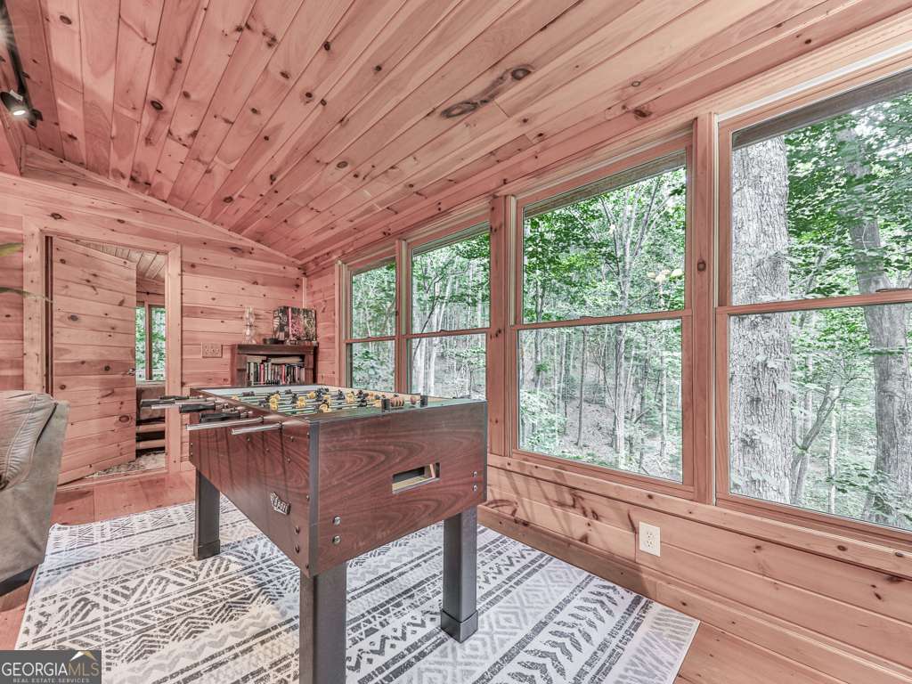 189 Smith Hill Road Blue Ridge GA 30513
