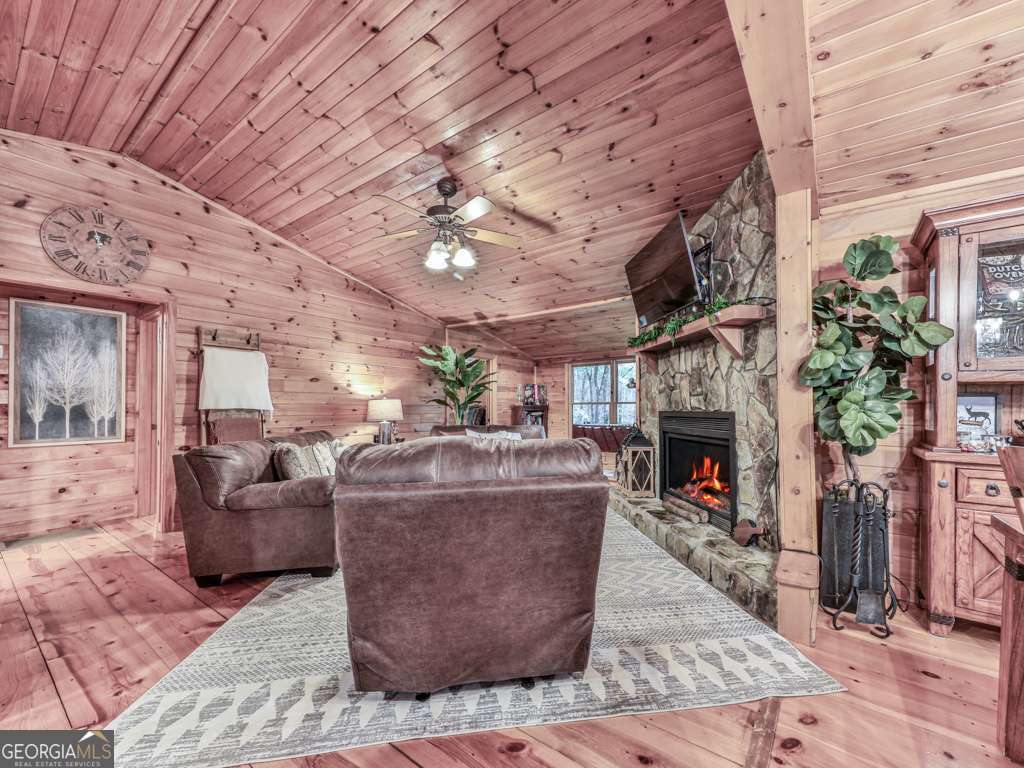 189 Smith Hill Road Blue Ridge GA 30513