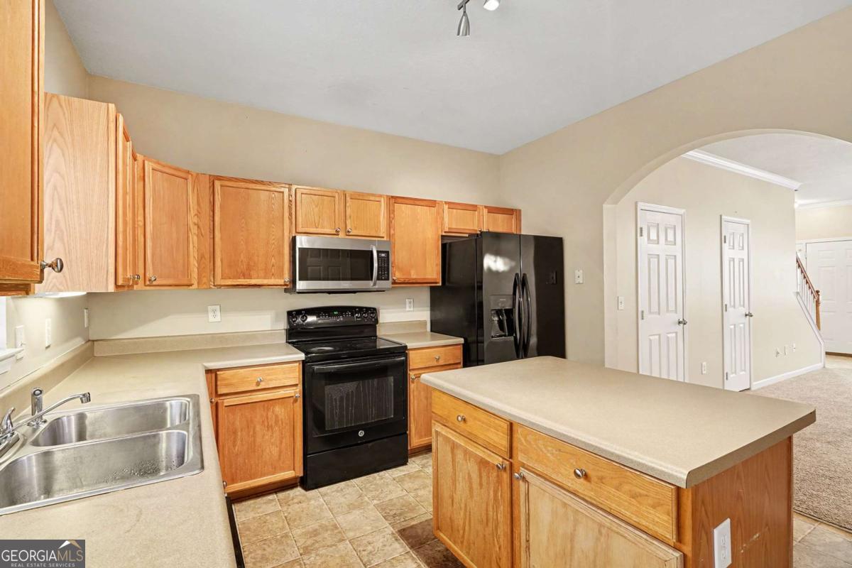2161 Del Lago Circle NW Kennesaw GA 30152