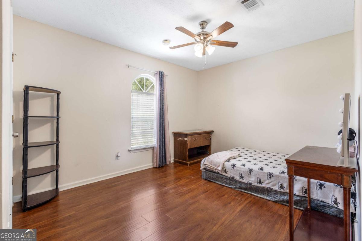1729 Brandi Lane Loganville GA 30052