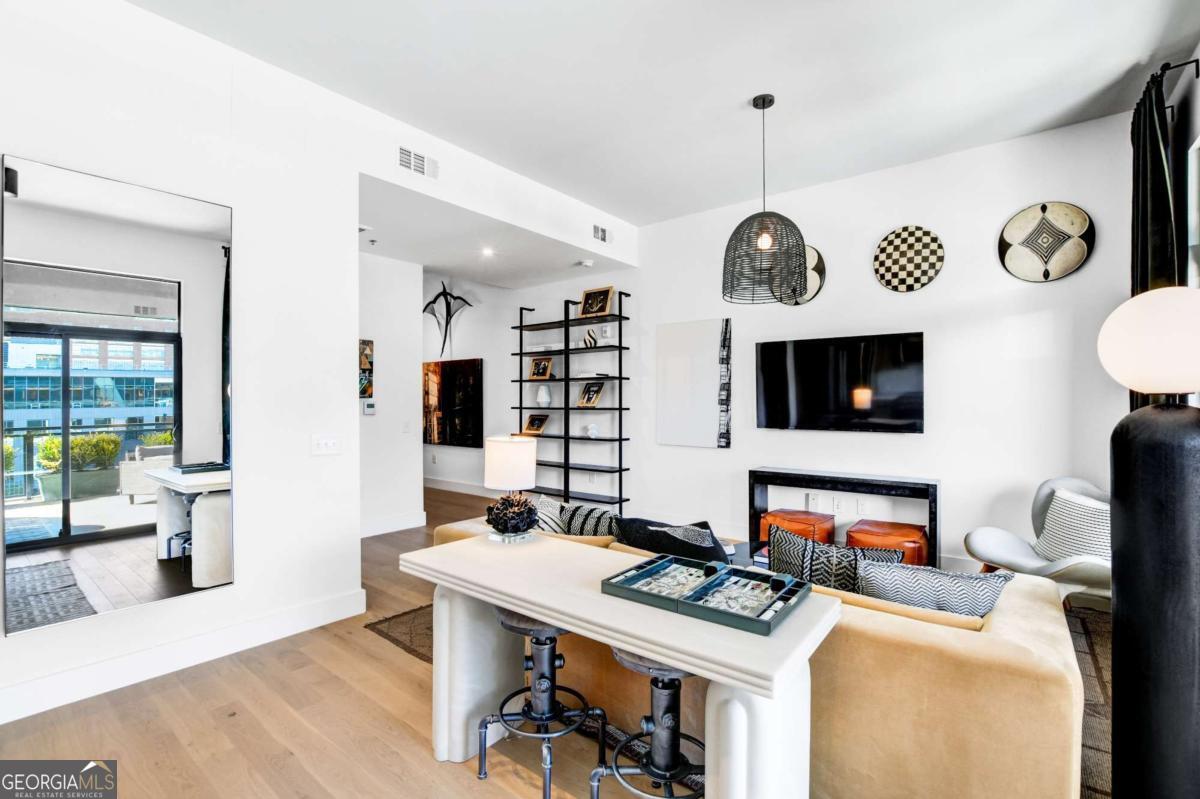 567 Ponce De Leon Avenue Atlanta GA 30308