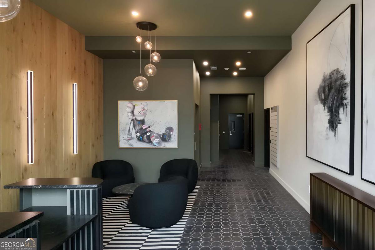 567 Ponce De Leon Avenue Atlanta GA 30308
