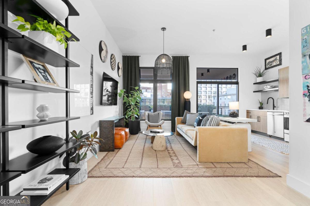 567 Ponce De Leon Avenue Atlanta GA 30308