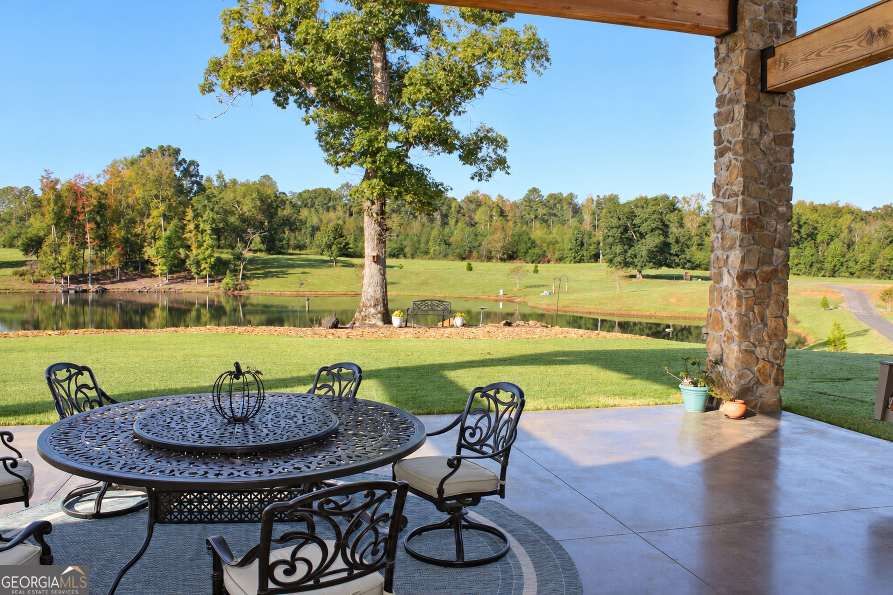 564 Bush Road Barnesville GA 30204