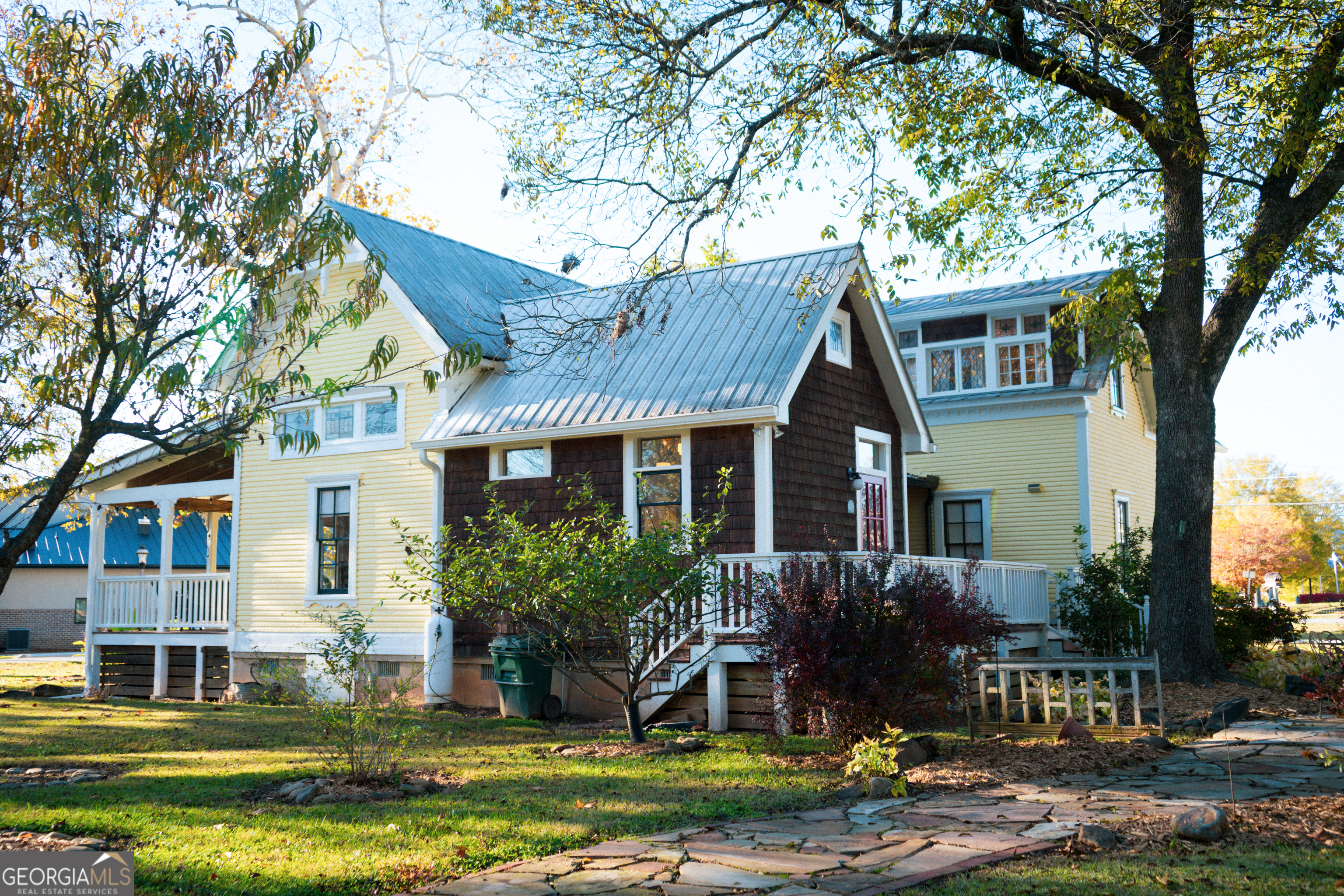 108 E Underwood Street Cleveland GA 30528