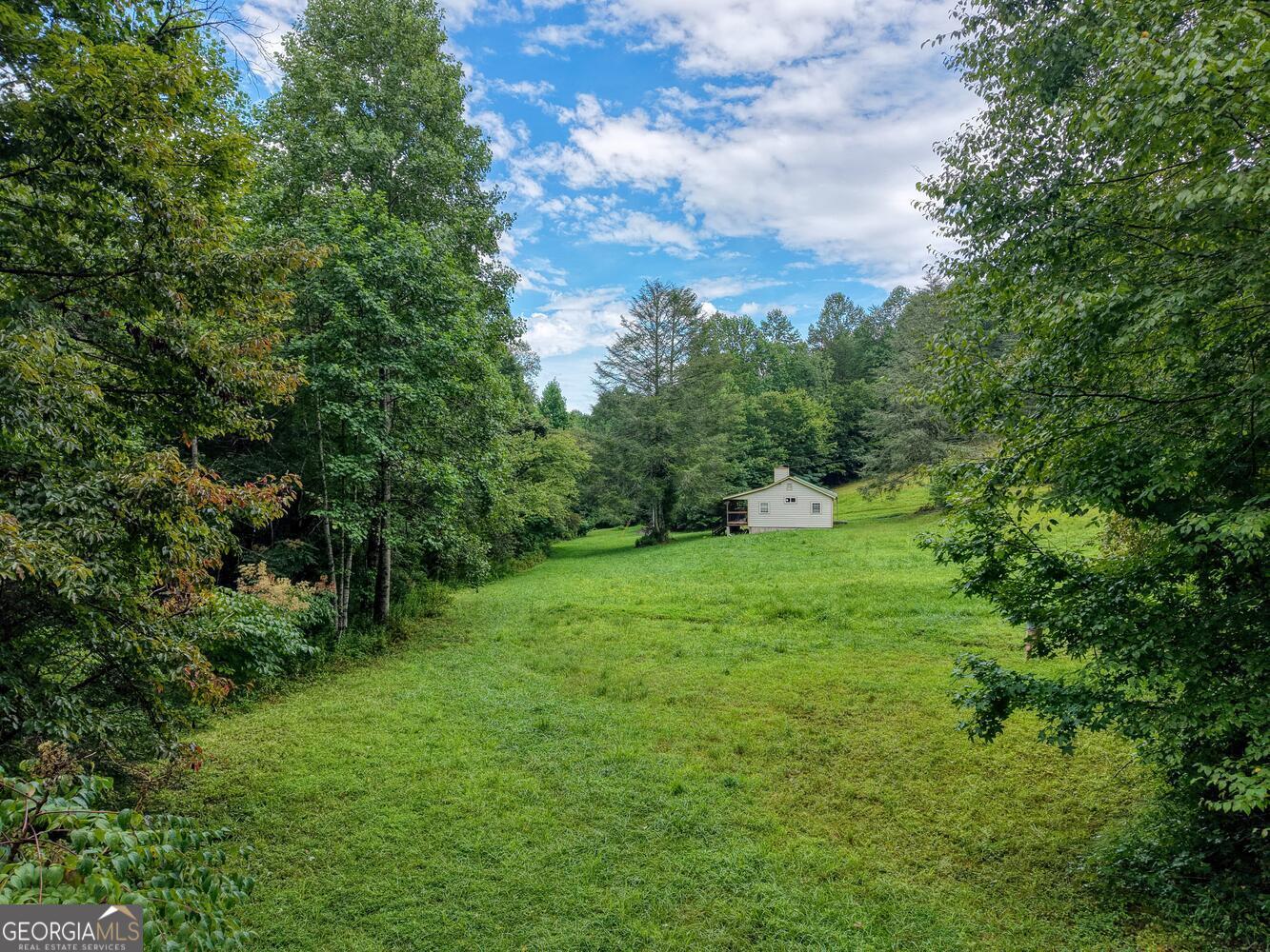 580 Emmaus Road Epworth GA 30541