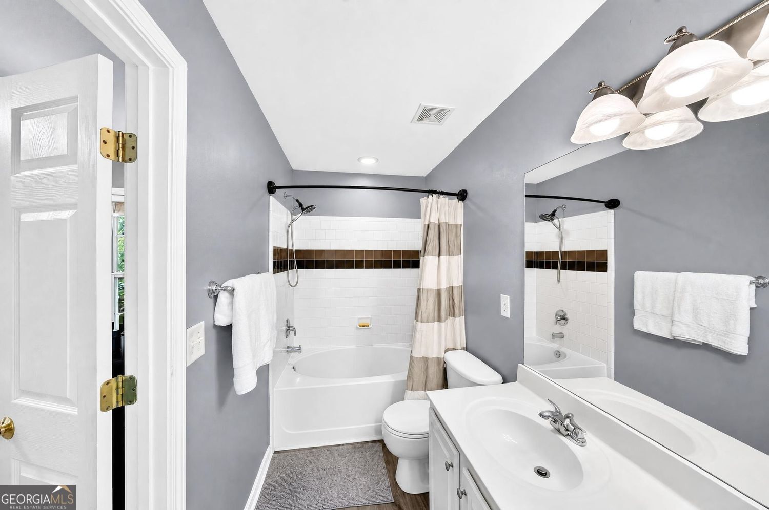 3327 Lathenview Court Alpharetta GA 30004