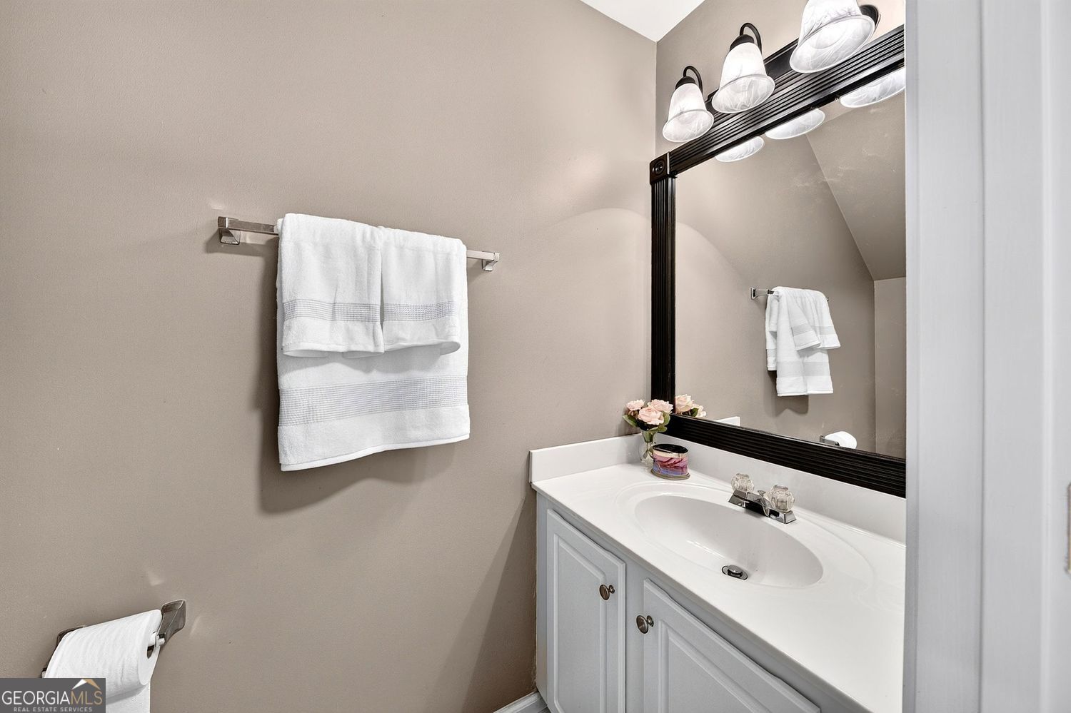 3327 Lathenview Court Alpharetta GA 30004