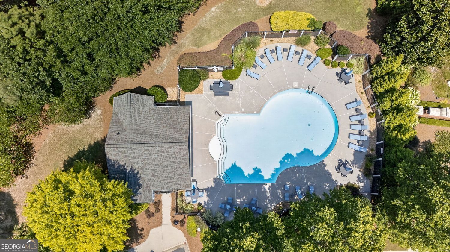 3327 Lathenview Court Alpharetta GA 30004