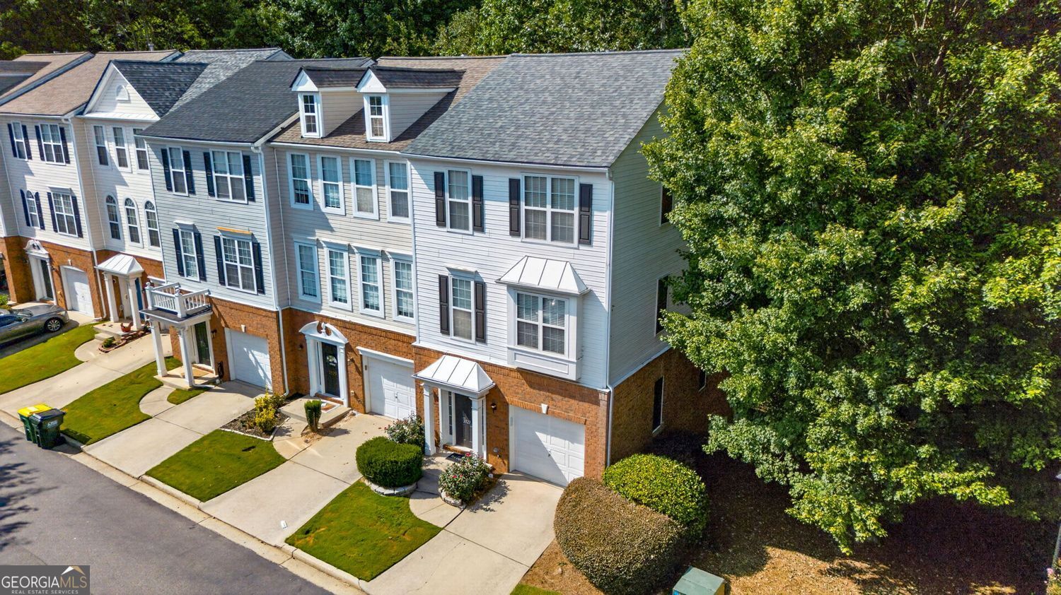 3327 Lathenview Court Alpharetta GA 30004