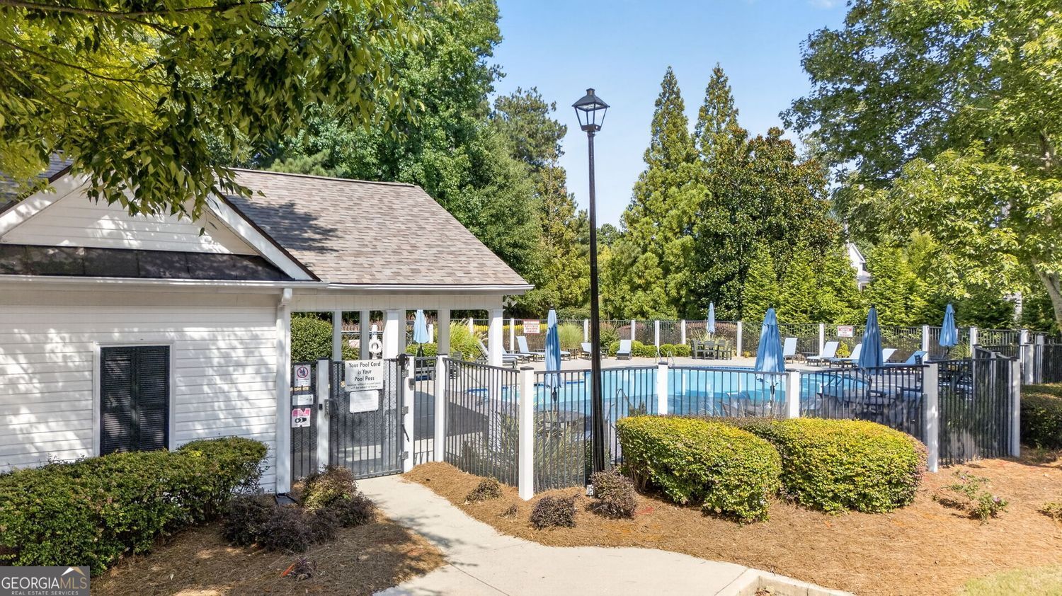 3327 Lathenview Court Alpharetta GA 30004