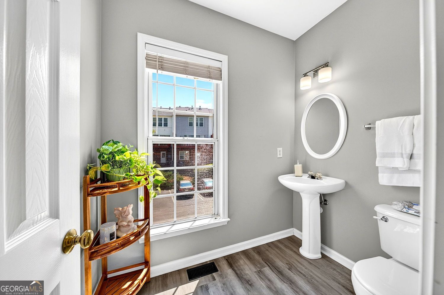 3327 Lathenview Court Alpharetta GA 30004
