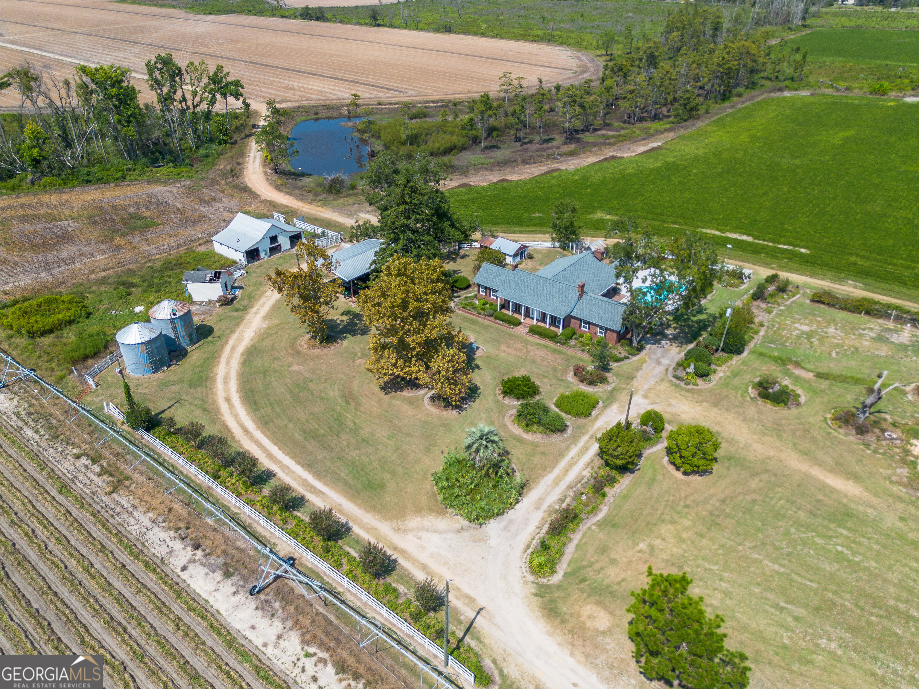 1671 Warren Carter Road Douglas GA 31533