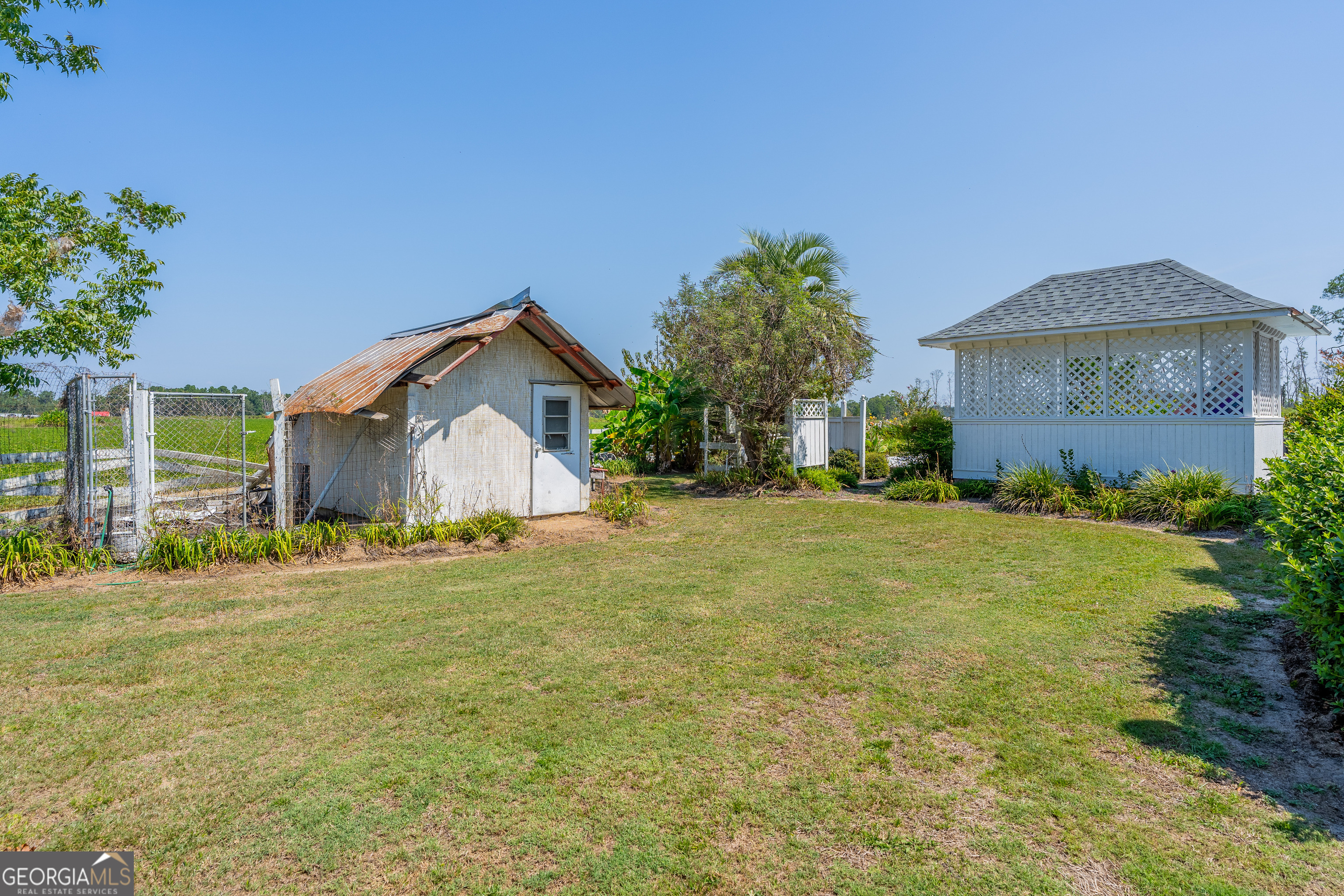 1671 Warren Carter Road Douglas GA 31533