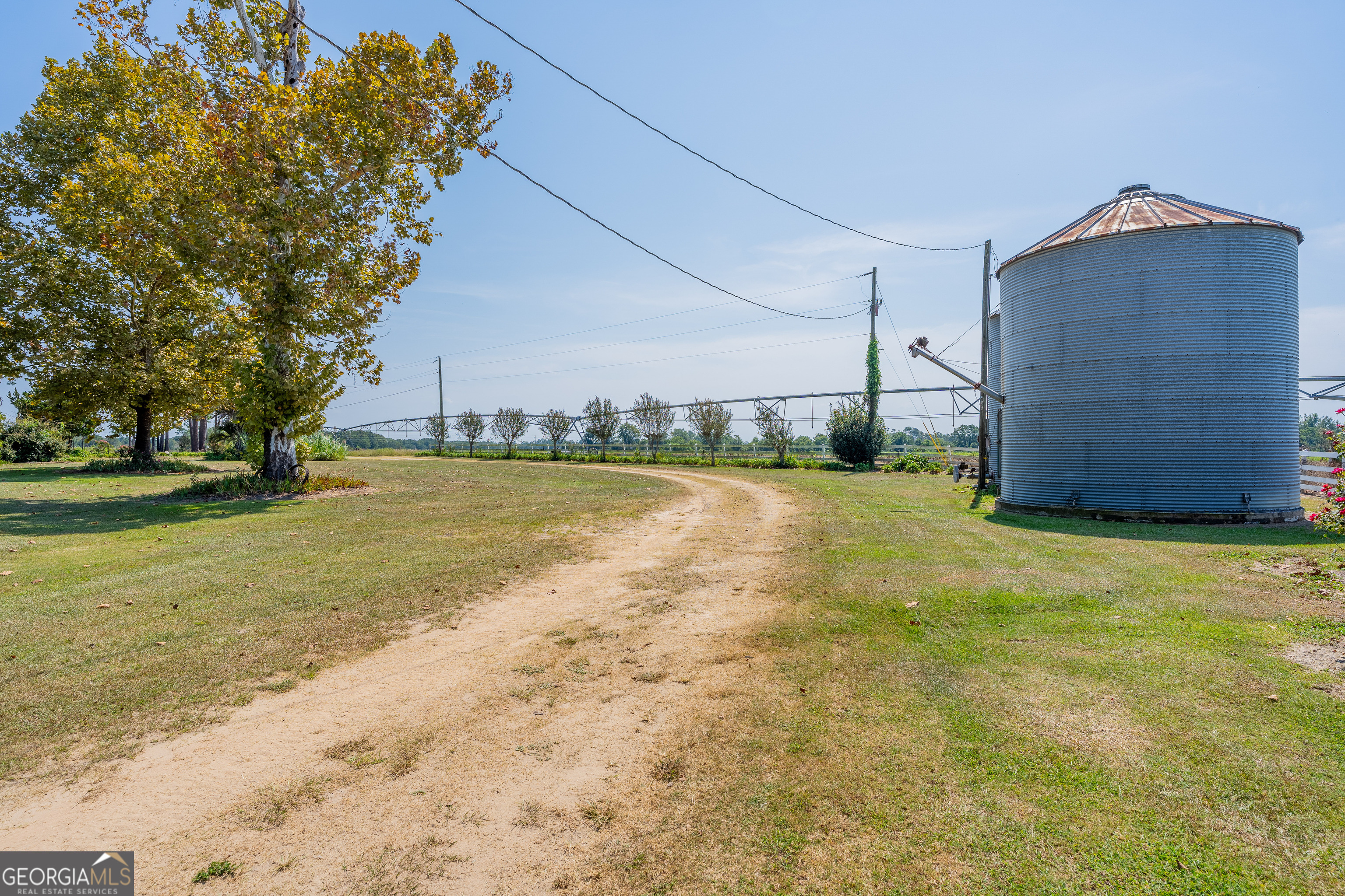 1671 Warren Carter Road Douglas GA 31533