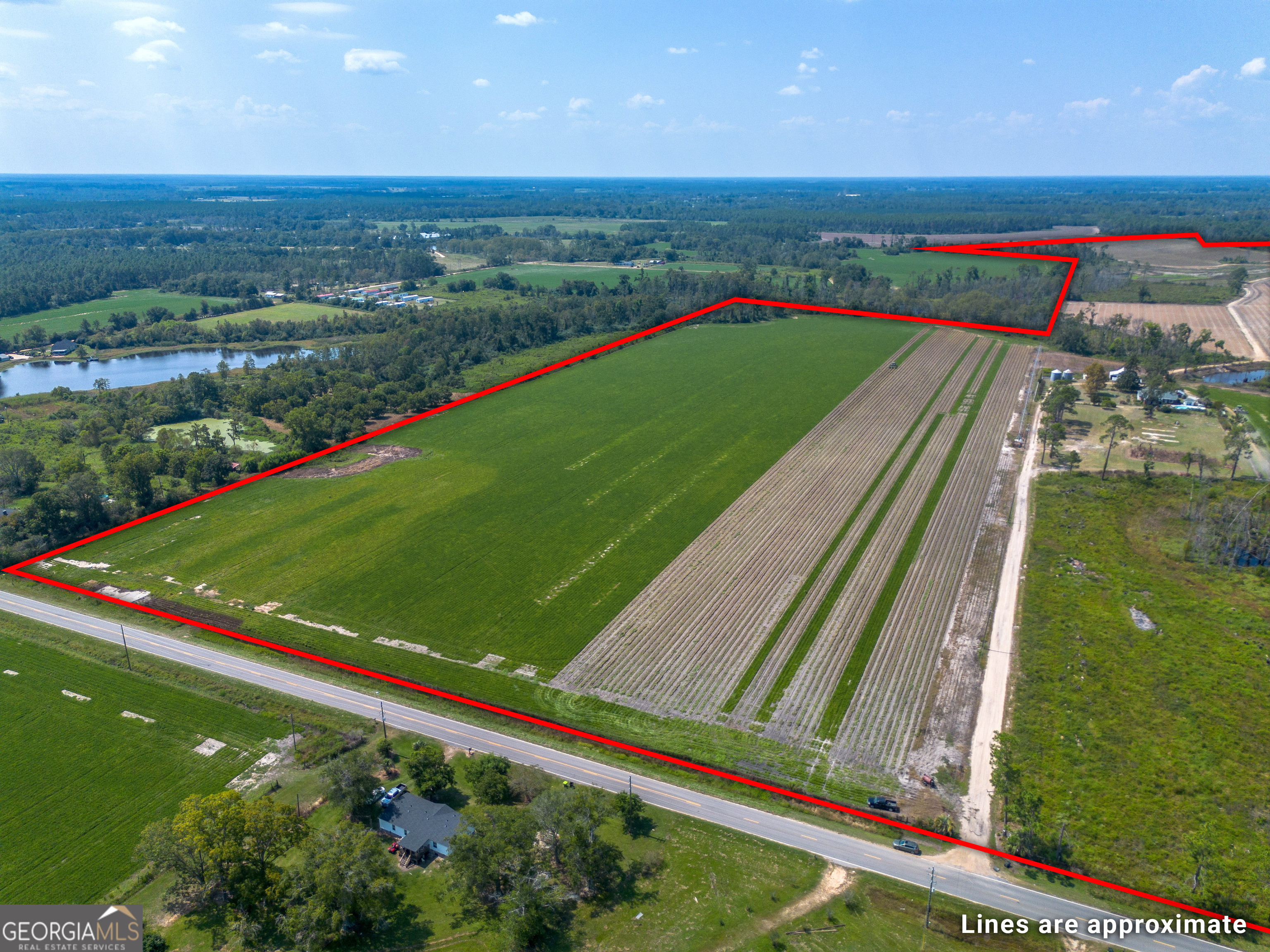1671 Warren Carter Road Douglas GA 31533