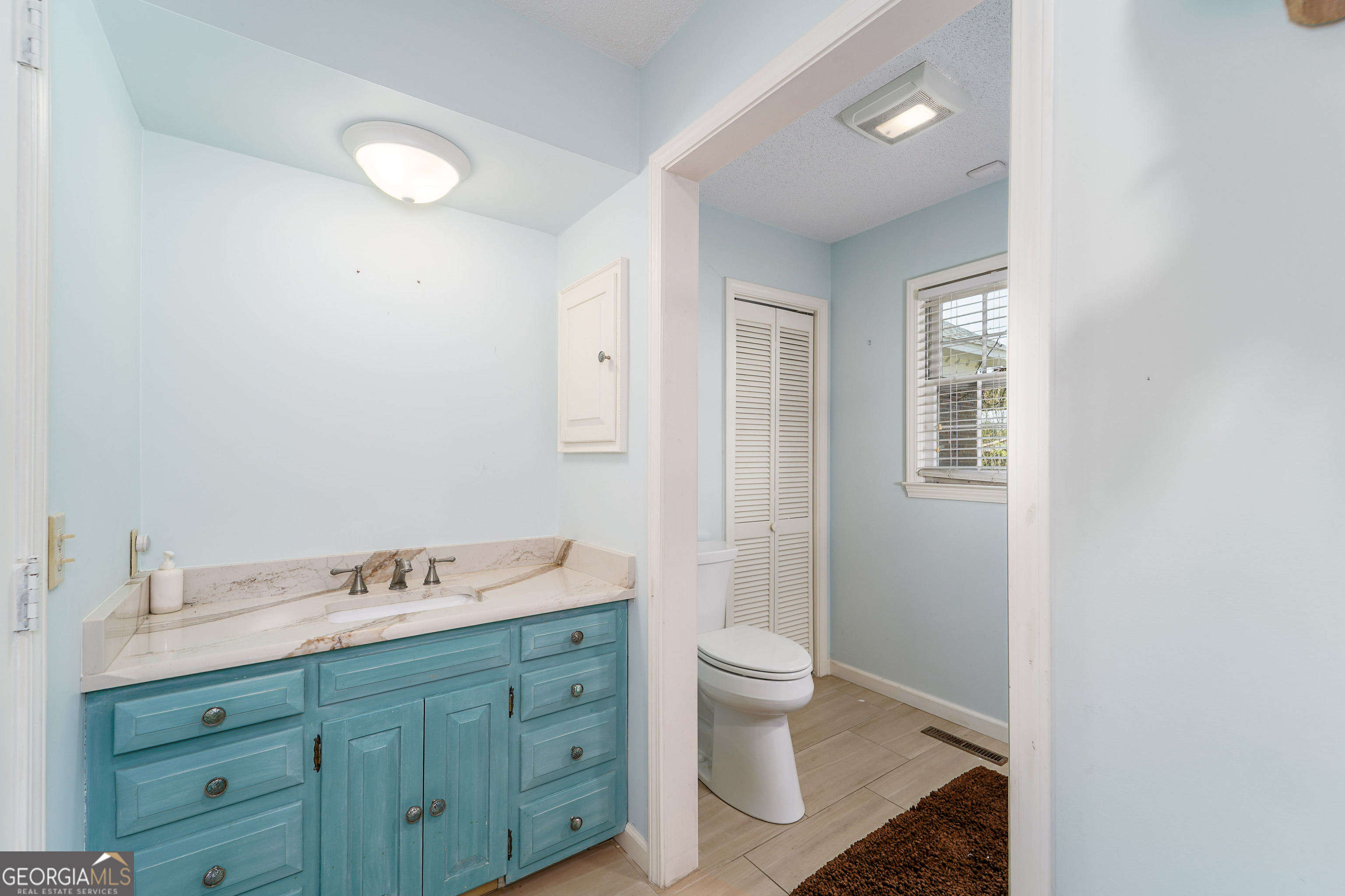 1671 Warren Carter Road Douglas GA 31533