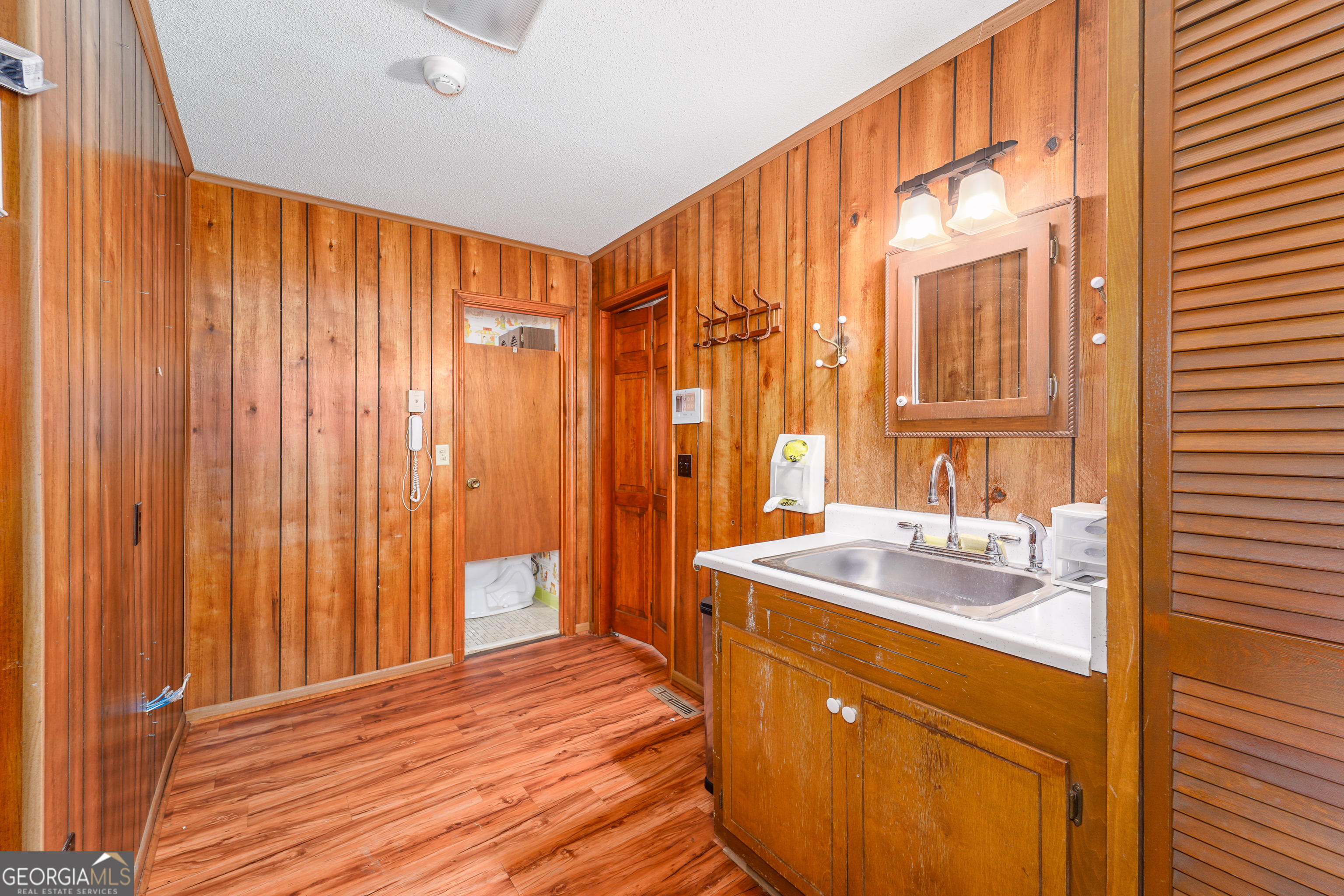 1671 Warren Carter Road Douglas GA 31533