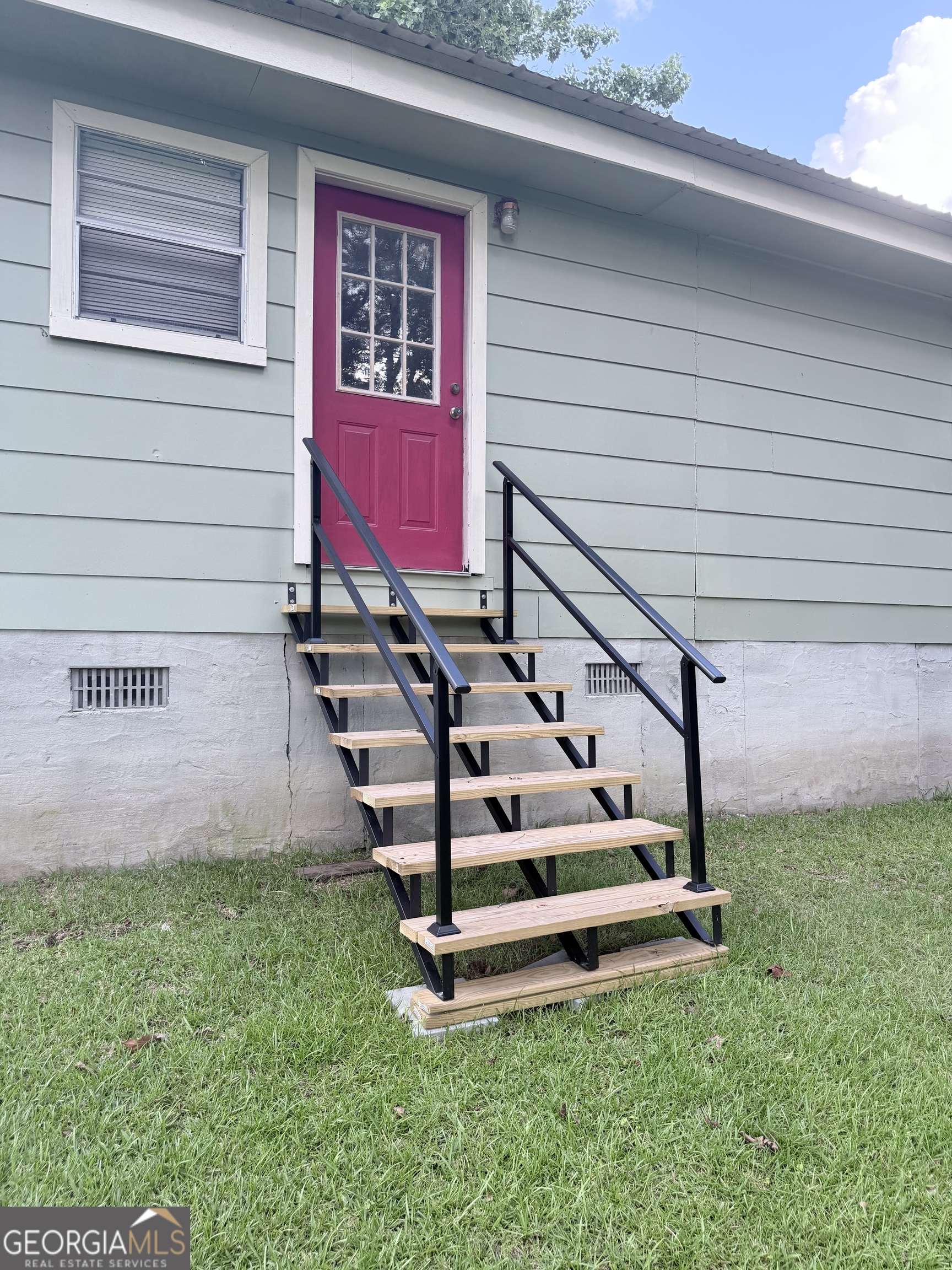 160 Macon Road NW Mcintyre GA 31054